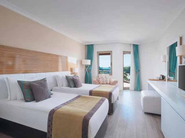 Aqua Standard Room، Asteria Family Resort Belek 1/10