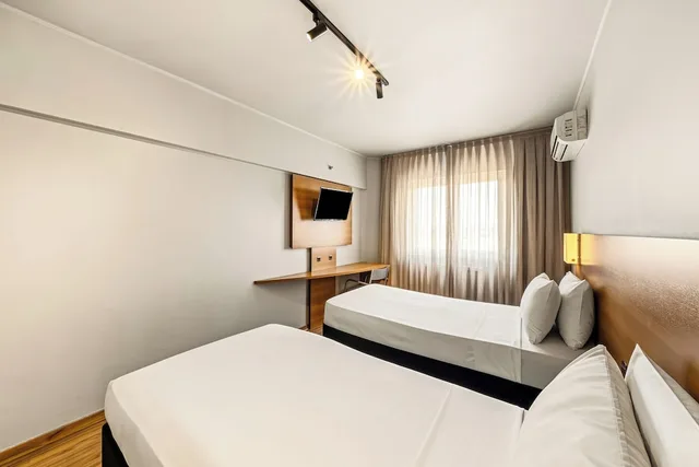 غرفة قياسية بسريرين منفصلين، Slim Hotel Sao Paulo Congonhas - Aeroporto 1/10