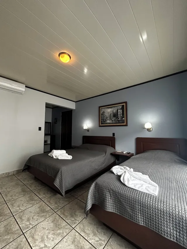 Standard, 1 Queen and 1 Single Bed, Garden Area, Hotel Arenal Rabfer 1/2