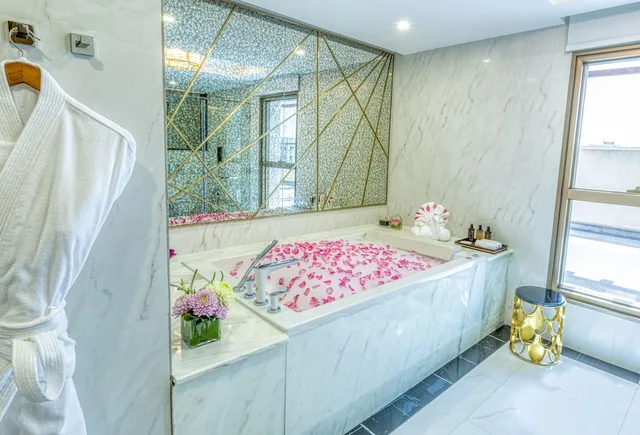 جناح رئاسي بسريرين كينج، فندق جوديان(Joudyan Olaya Riyadh) 6/8