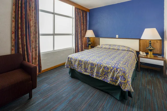 غرفة قياسية مفردة، New York Hotel 1/4