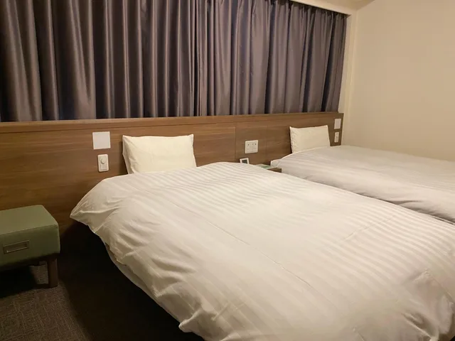 غرفة قياسية بسريرين منفصلين، Dormy Inn Morioka Hot Springs 4/7