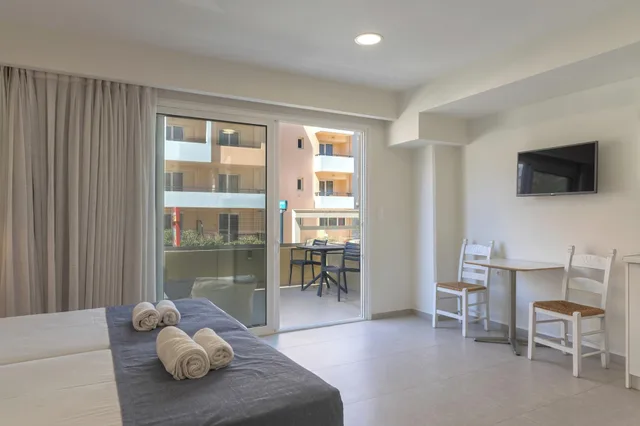 Junior Suite, Lateral Side Sea View, Terrace، Meltemi Coast Suites 2/4