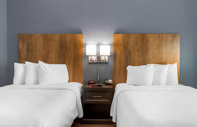 جناح بسريرين مزدوجين بغرفة نوم واحدة، Extended Stay America Premier Suites - Fort Lauderdale - Cypress Creek - Park North 2/4
