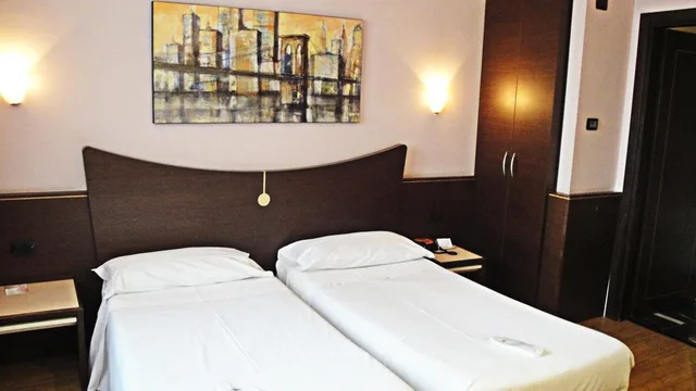 غرفة بسريرين منفصلين، As Hotel Cambiago 2/3