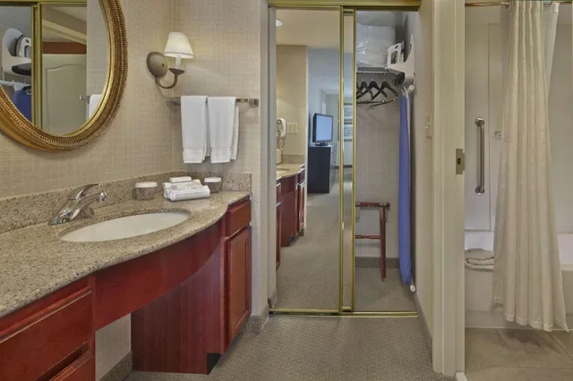 جناح بسرير كينج مع أريكة لذوي الإعاقة، HOMEWOOD SUITES BY HILTON COLUMBIA 3/3