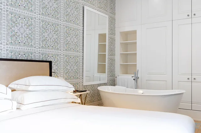 غرفة ديلوكس بسرير مزدوج، SANTIAGO DE ALFAMA - BOUTIQUE HOTEL 3/6