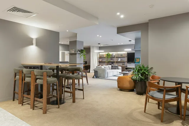 Oaks Melbourne on Lonsdale Suites، Melbourne City Centre، ملبورن 60/71