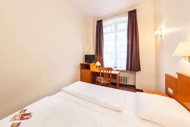 غرفة بسرير مزدوج، Hotel Ahl Meerkatzen 2/8