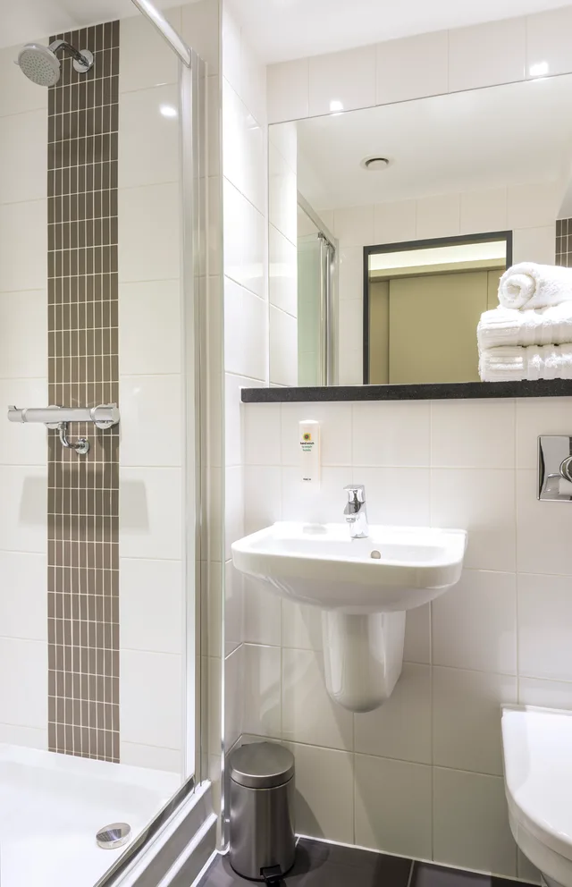 غرفة قياسية بسريرين منفصلين، Point A Hotel Glasgow 3/3