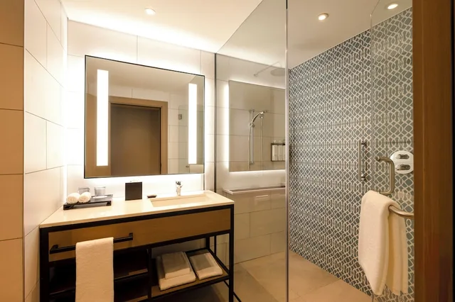 غرفة ديلوكس بسريرين منفصلين، Hyatt Place Nairobi Westlands 2/2