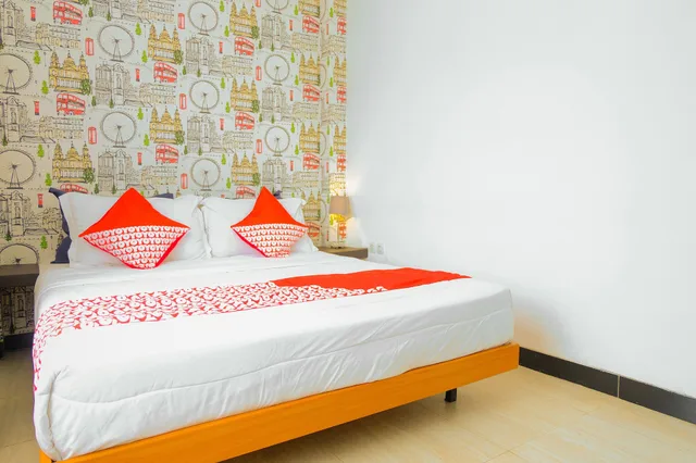 غرفة قياسية بسرير مزدوج، OYO 354 32 Guest House 1/5