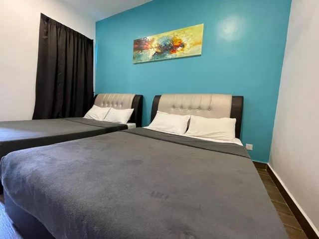 4 Bedrooms, House، Dreamscape Apartment At Golden Hill 2/4