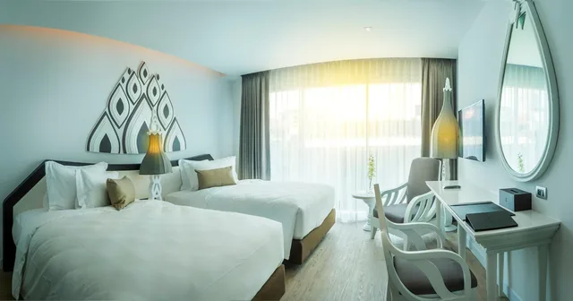 Hollywood Twin، Anajak Bangkok Hotel 2/7