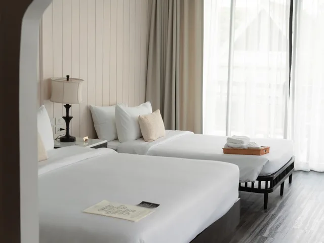 غرفة ثلاثية، Burirattana Hotel - Adults Only 2/5