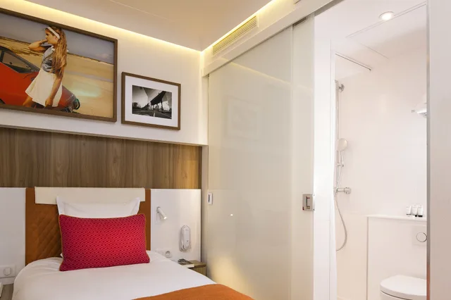 غرفة مفردة، Hotel Eiffel Turenne 4/6