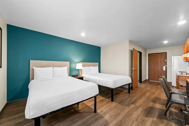 غرفة بسرير كوين لذوي الإعاقة، WoodSpring Suites San Antonio South 1/9