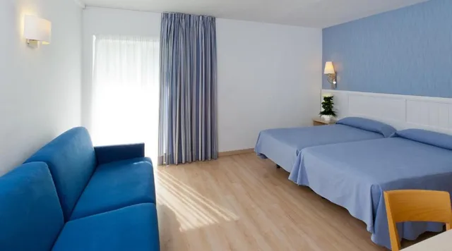 غرفة سوبيريور بسرير مزدوج أو سريرين منفصلين، Hotel Guitart Central Park Aqua Resort 1/2