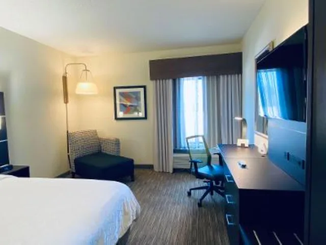 غرفة بسرير كينج، Holiday Inn Express Ft Payne 3/6