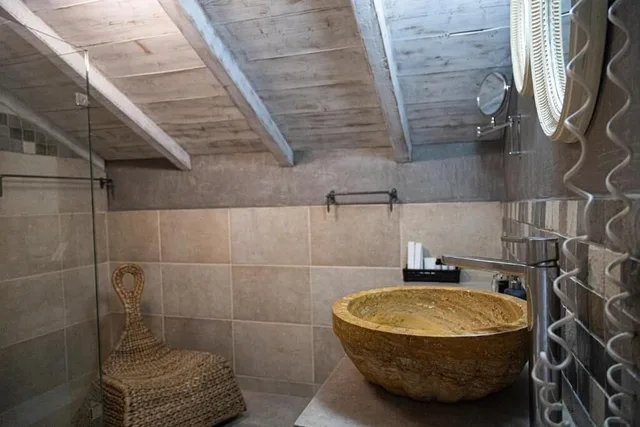 Deluxe, Suite, Double Bed, Stair Access Only, Sofa, Balcony, Attic, Amymone and Adiandi 9/10