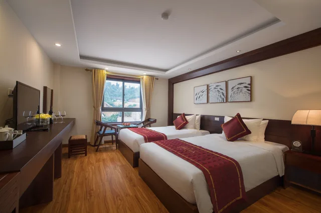 غرفة ديلوكس بسريرين منفصلين، Freesia Hotel 1/3