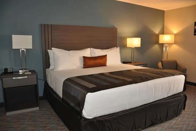 غرفة ديلوكس بسرير كينج لذوي الإعاقة لذوي الإعاقة، Nobile Hotel Parkway at Celebration Orlando 1/1