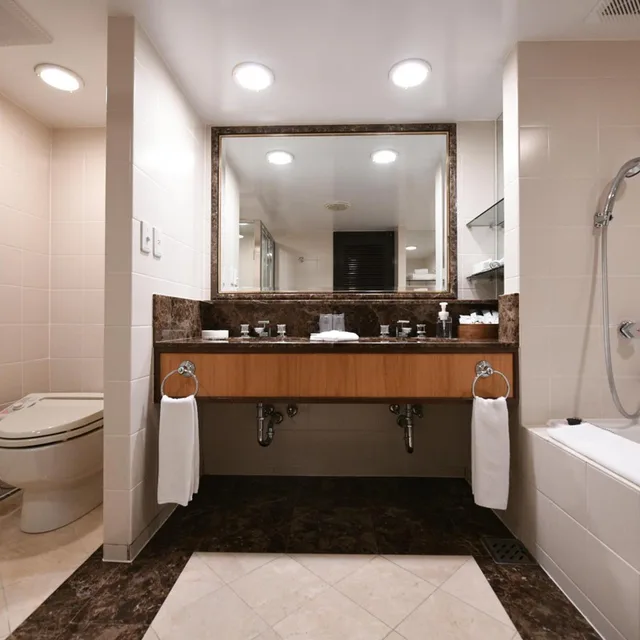 جناح تنفيذي مع دخول الصالة، Rose Hotel Yokohama, WorldHotels Distinctive 7/9