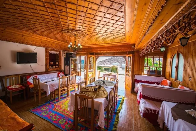 Bed and Breakfast Kotoni، جيروكاسترا 17/35