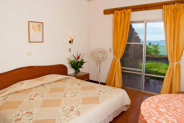 غرفة بإطلالة على الحديقة، Tupa Hotel 3/4