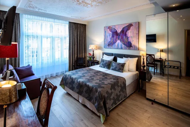غرفة ثلاثية، Hotel Jupiter 3/10