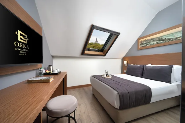 غرفة سوبيريور بسرير مزدوج بإطلالة على المدينة، Orka Royal Hotel 10/10