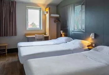 Room, Triple, B&B Hotel Strasbourg Nord Artisans 1/1