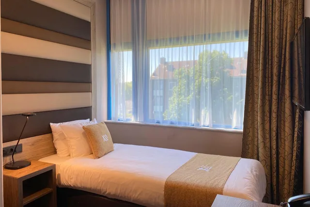 غرفة مفردة، Xo Hotels Blue Square 6/10
