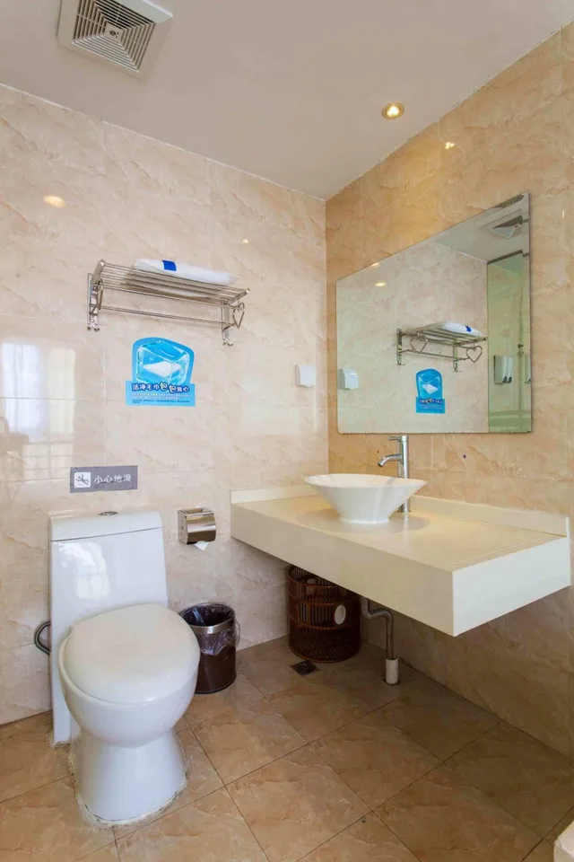 غرفة قياسية بسرير مزدوج، 7 Days Inn Shenzhen Longhua Branch 3/4