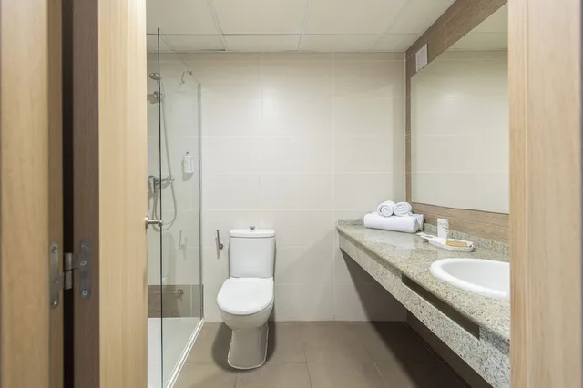 غرفة بسريرين منفصلين بشرفة، Eurosalou Hotel 8/10