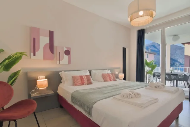 3 Bedrooms, Apartment, 1 Double and 4 Single Beds, Mountain View، Golfo Gabella 2/10