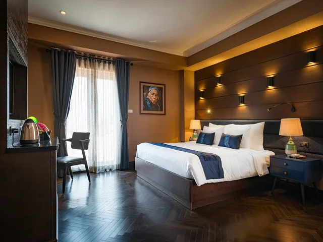 غرفة ديلوكس بسرير مزدوج أو سريرين منفصلين بشرفة، Aliana Boutique Sapa Hotel & Spa 1/2