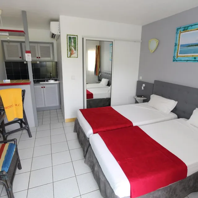غرفة بسريرين منفصلين، Hotel La Maison Creole 3/6
