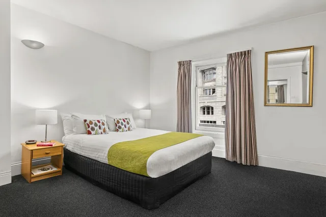 1 Bedroom, Budget, Apartment, Stair Access Only، Quest Savoy 2/4