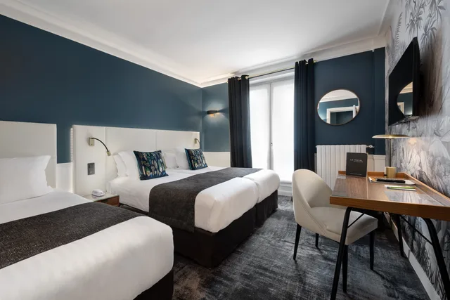 غرفة سوبيريور ثلاثية، Le Royal Hotel 1/4