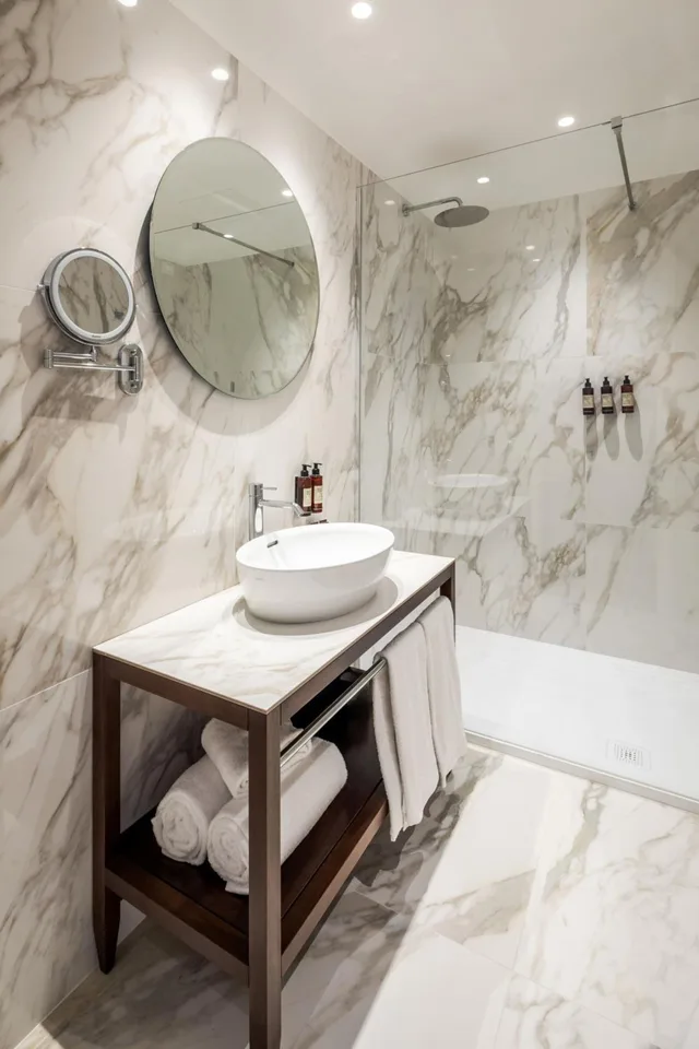 Deluxe, King Bed, Palazzo Artemide - VRetreats 5/5