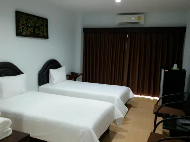 Standard, Twin Beds, Evergreen Resort Chanthaburi 4/10