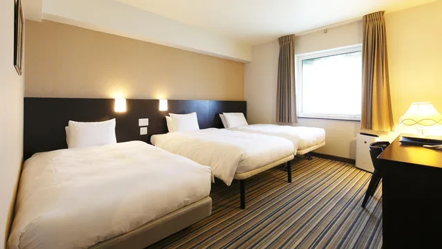 غرفة قياسية ثلاثية، Spring Sunny Hotel Nagoya Tokoname 1/1
