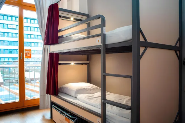 Private, 8 Beds, Shared Bathroom، St Christopher's Berlin Mitte - Hostel 1/1