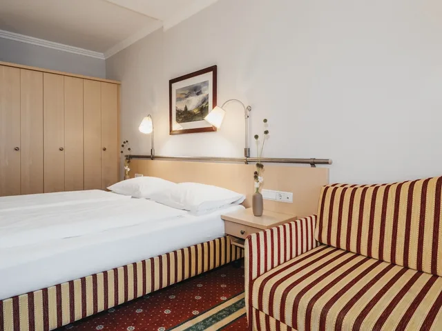 غرفة كومفورت ثلاثية مع أريكة، SPORTHOTEL ROYER 3/4