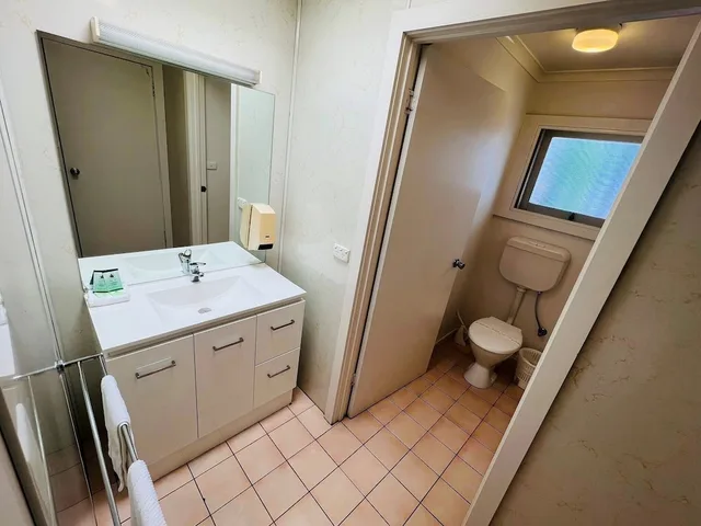 غرفة قياسية بسرير كوين بغرفة نوم واحدة، Horsham Motel 4/4