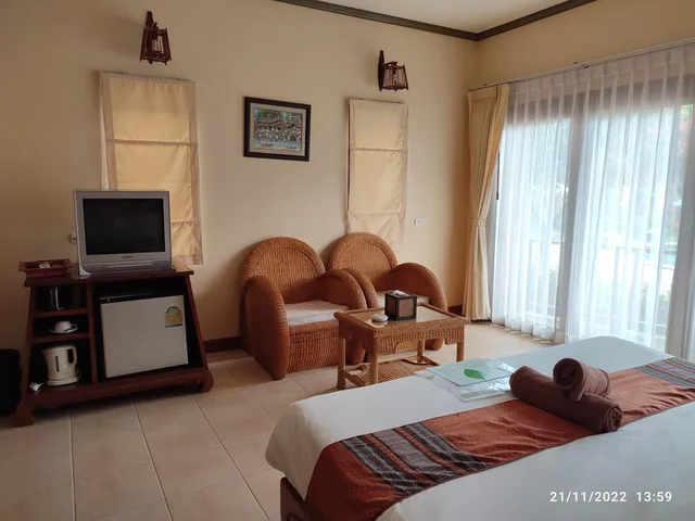 غرفة ديلوكس بسرير مزدوج أو سريرين منفصلين بإطلالة على المسبح بشرفة، Andamanee Boutique Resort Aonang Krabi 5/9