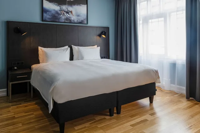 جناح جونيور، Radisson Blu 1919 Hotel Reykjavik 3/10