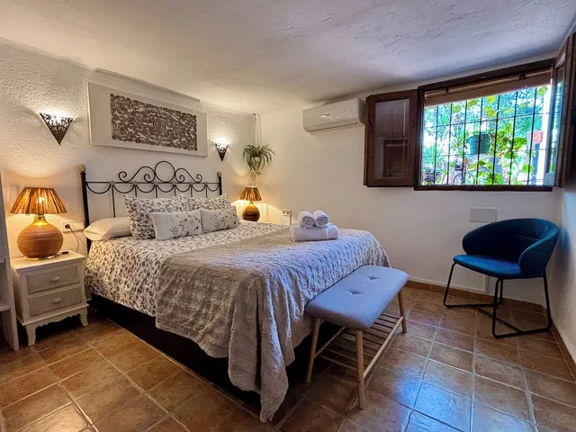 غرفة قياسية بسرير كوين، Altea Paradise B&B - Adults Only 1/9