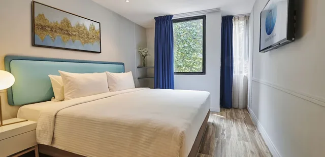 Plus, Superior, Twin Beds، J-Hotel By Dorsett 2/4